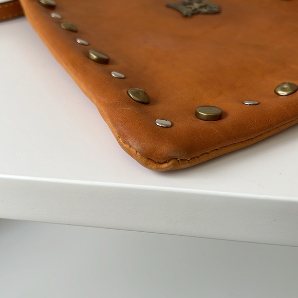 Pratesi Firenze Studded Cognac Brown Leather Clutch Wristlet Crossbody Bag Italy - Picture 9 of 14